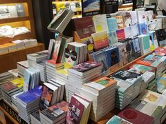 -西西弗书店&矢量咖啡(凯德晶萃广场店)