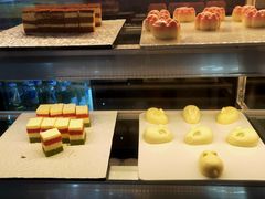 -锤头鲨毛肚海鲜烤肉自助餐厅(国购广场店)