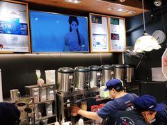 -茶颜悦色(嘉顿一楼吉时赏味游园会店)