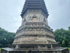 -玲珑塔公园