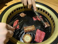 上等牛舌-炼火烤肉店