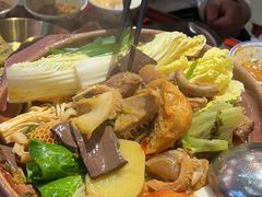 -沙胆彪炭炉牛杂煲(上海日月光广场店)