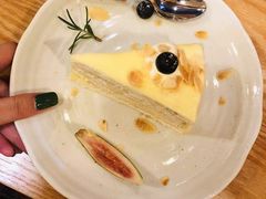 -懒鱼时光馆(沙坪坝店)