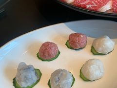 -鼎泰亨·海鲜牛肉餐厅(滨江店)