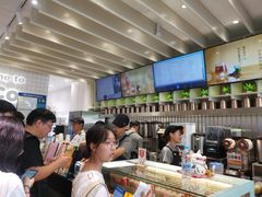 -CoCo都可(湖滨银泰店B区店)