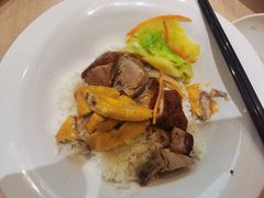 白切龙江鸡拼玫瑰油鸡饭-大家乐(广州花城汇店)