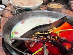 -周小明火锅(黑金冠社区店)