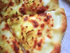 金枕榴莲多多比萨-必胜客(蜀山万象汇店)