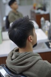 -理昂男士理发店 Barber shop