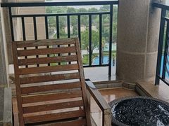 -湖北文旅洪宾红莲湖酒店