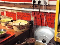 -柳州肥姨妈大骨螺蛳粉(双阳路店)
