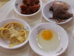 -桥香园云南过桥米线(金马碧鸡店)