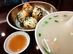 特色生煎-三两春(浦三路店)