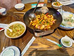 -富正毅三下锅(体育馆店)