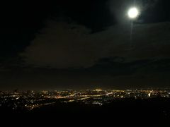 -鬼笑石后山停车场