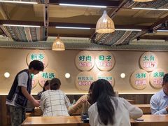 -云阿蛮云南生烫牛肉米线(奉贤路店)