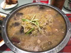-吴记酱骨炖菜馆(西大直街店)