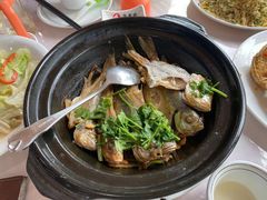 -鹏城人家海鲜酒家·23年老字号(较场尾店)