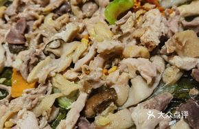 Five-Fingered桃 Soup Steam Chicken