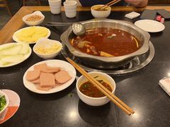 -冯记香辣兔火锅(茶店子总店)