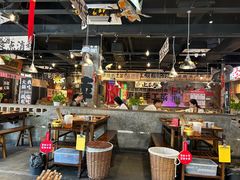 -萍姐火锅·公路夜市(武汉首店)