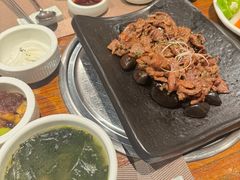 -萨拉伯尔(燕莎友谊商城店)