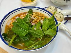 -窄巷口生烫牛肉米线(客村店)