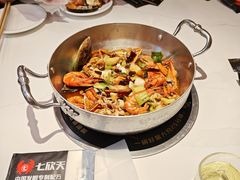 -七欣天香辣蟹火锅(闵行浦江欢乐颂店)