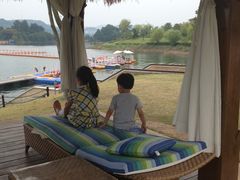 -千岛湖希尔顿休闲艇俱乐部