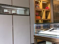 -沐渔二手奢侈品黄金手表包包回收·中古店(广州塔店)