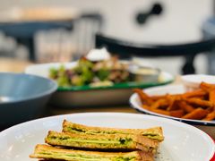 -HELLO 27 意面·沙拉·帕尼尼