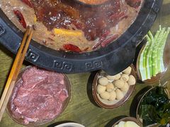 -黄潇洒老火锅(九眼桥宏济巷店)