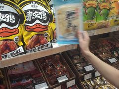 -来伊份(龙之梦长宁店)