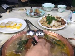 -藏味八珍特色火锅