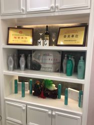 点击看大图 -HH·MG染烫店