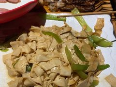 -小俩口烧烤东北菜(双井店)