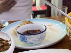 -溢心园香河肉饼总店