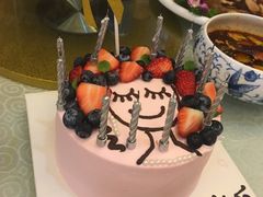 画-半勺舒舒生日蛋糕店