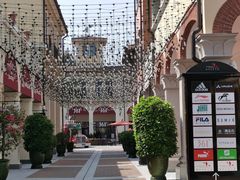 -佛罗伦萨小镇广佛名品奥特莱斯(疏港路店)