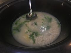 -海大大蒸汽海鲜餐厅·粤菜·特色小炒(欢乐颂店)