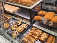 -巴黎贝甜(大宁国际商业广场店)