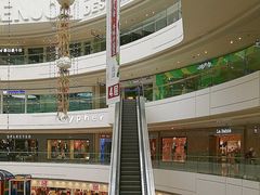 自动扶梯-金隅嘉品Mall