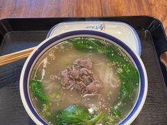 -云阿蛮云南生烫牛肉米线(奉贤路店)