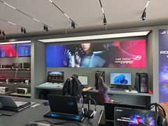 -ROG玩家国度(烟台众诚店)