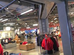 -adidas(正佳广场店)