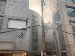 -上海来福士广场