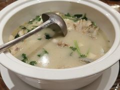 -龙悦湾酒家·八阵鱼生·渔人码头店
