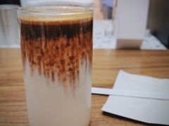 -Line 咖啡(石厦花园店)