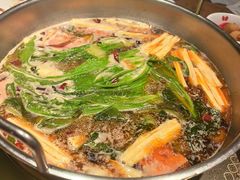 -七欣天香辣蟹火锅(上海银亿滨江店)