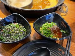 -呷哺呷哺(普陀乐购真北店)